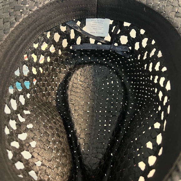 Black Cowboy Hat with Bull Skull Accent - Fashion Nova - Picture 3 of 3